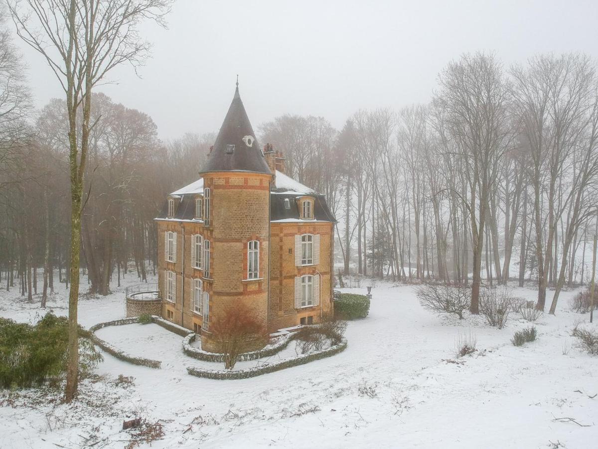 Private Castle With Park - Chateau Guillermo La Moncelle Exterior photo