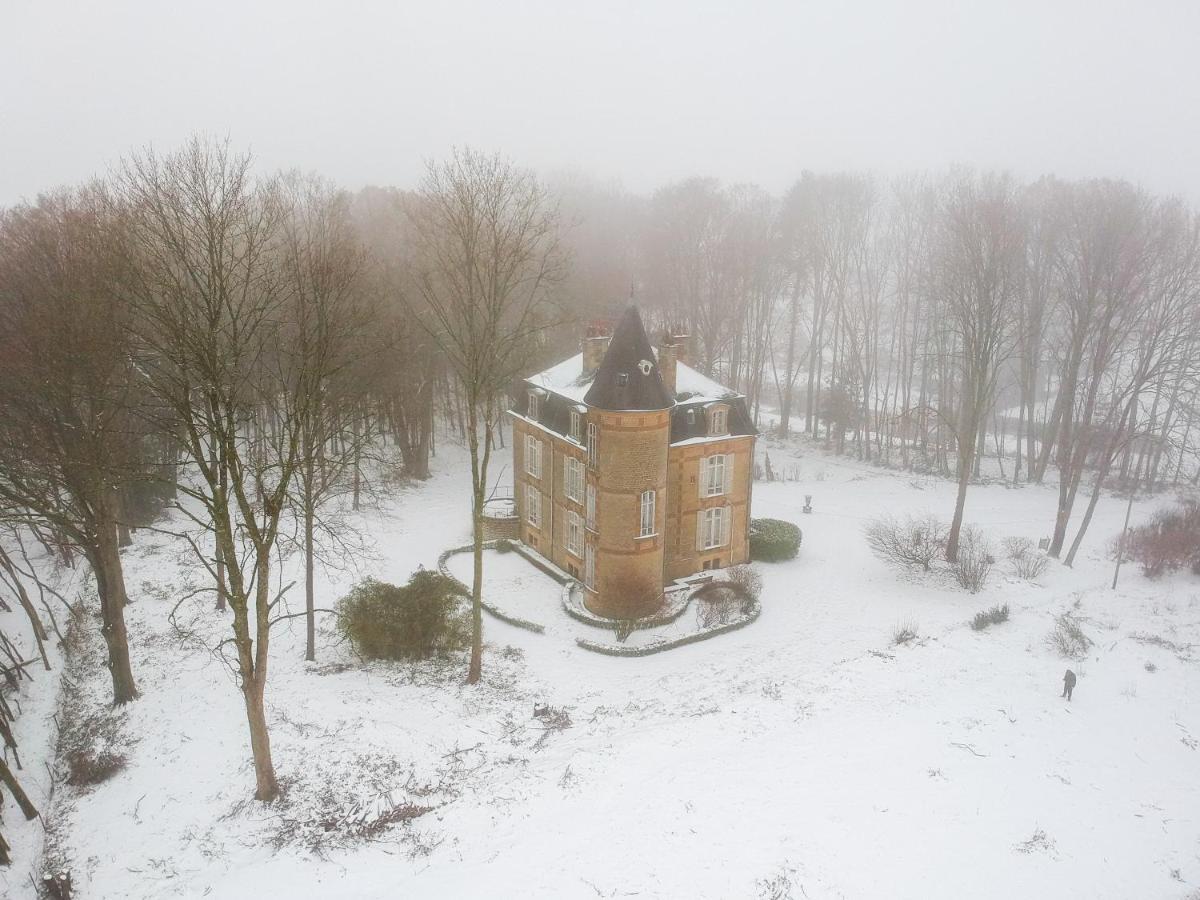 Private Castle With Park - Chateau Guillermo La Moncelle Exterior photo